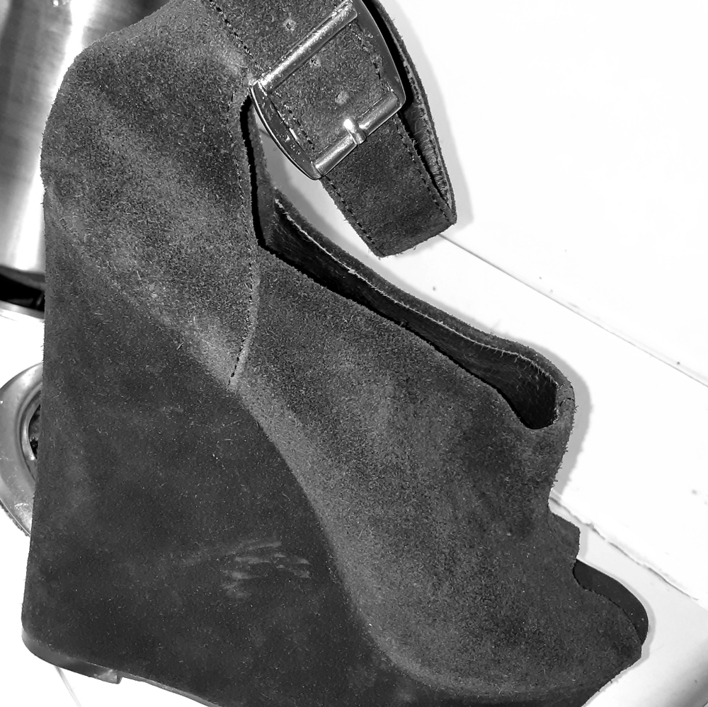 HIGH wedges heel